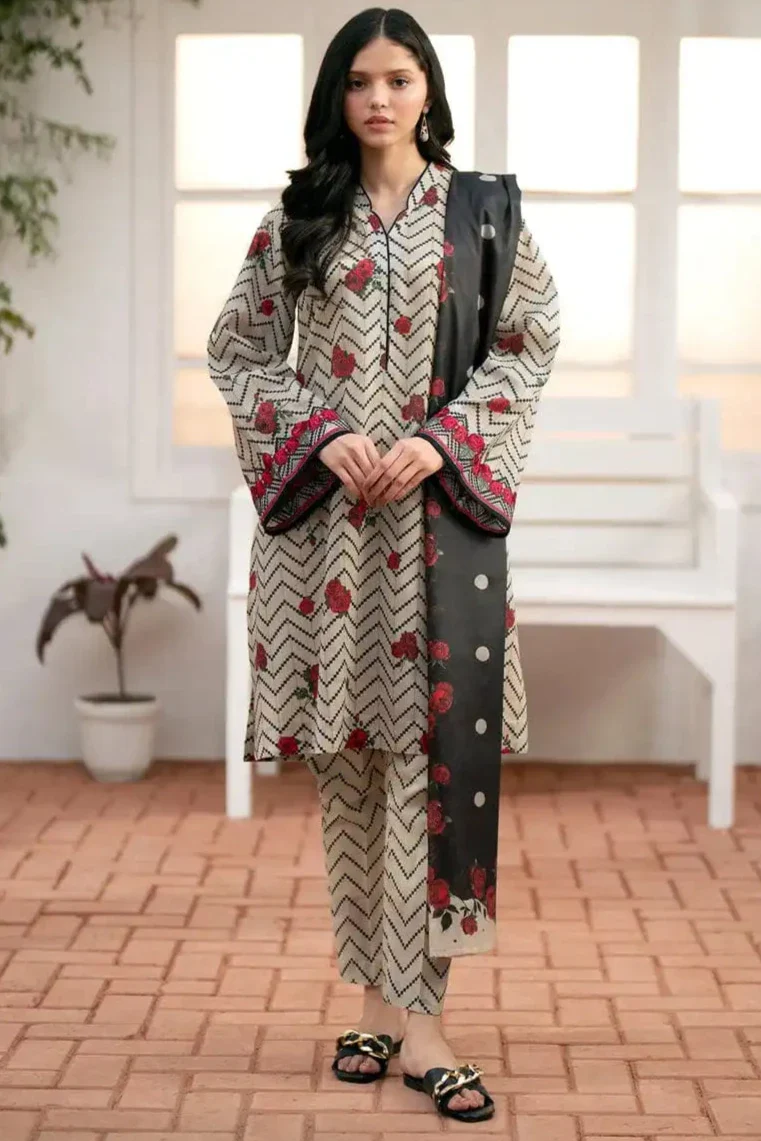 BK178 Khaddar 3pc Digital Printed Suit With Digital Printed Khaddar Dupatta