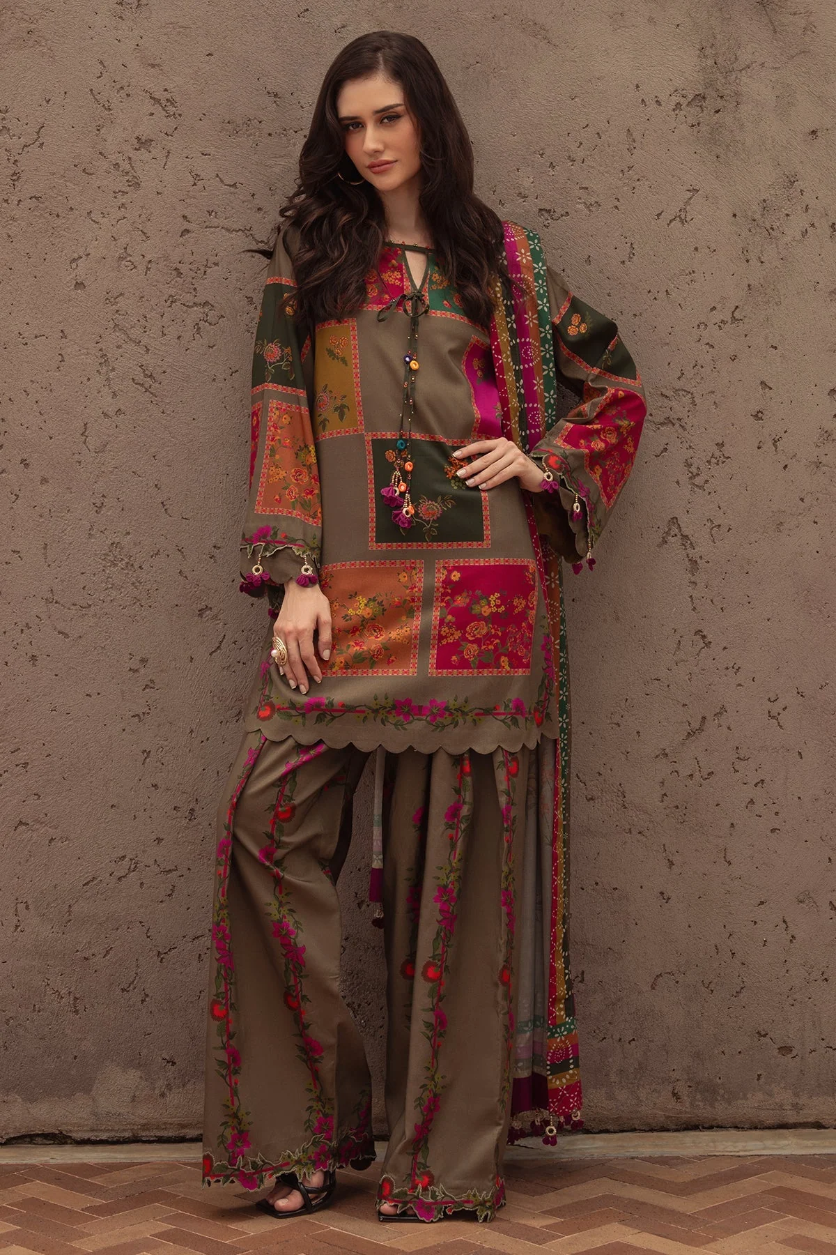CH-78 Digital Printed Khaddar 3Pc Suit With Digital Printed Khaddar Dupatta
